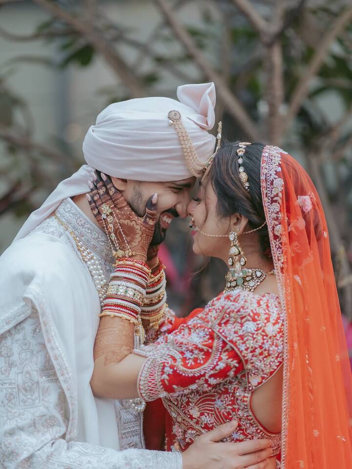 उन्होंने दिसंबर 2024 में आदित्य दुबे से शादी की थी.