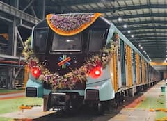 Mumbai Metro Line 3 Aqua Line: दक्षिण मुंबईतील गिरगाव, काळबादेवी अंडर ग्राउंड मेट्रो स्टेशन कसं दिसतं?; पाहा Photo