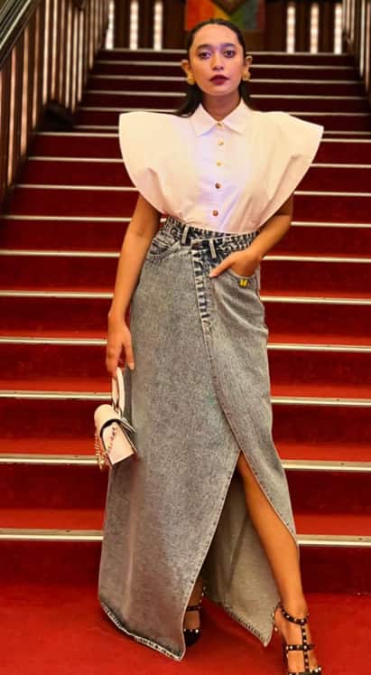 सयानी सिर्फ एक अच्छी एक्ट्रेस ही नहीं, बल्कि एक स्ट्रांग वुमन की मिसाल भी हैं. वे सोशल इश्यू पर खुलकर अपनी राय रखती हैं.