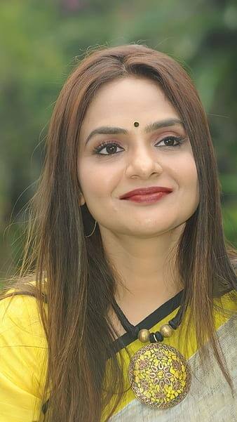People remember her on-screen pairing with Ajay Devgan and enjoy old Bollywood films.