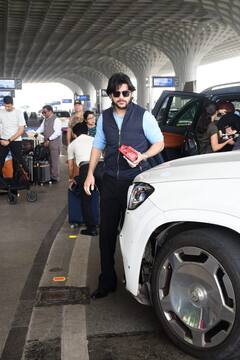 बॉयफ्रेंड वीर पहाड़िया के साथ एयरपोर्ट पर स्पॉट हुईं तारा सुतारिया, हाथों में हाथ डाले आए नजर