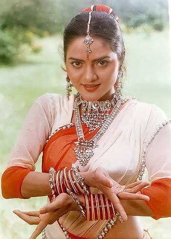 Even today, Madhu's pictures and movie glimpses keep going viral on social media and the internet. Her fans praise her beauty, style and acting.