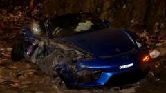 Porsche Crashes Into Divider While Racing BMW On Mumbai Expressway, Driver Injured