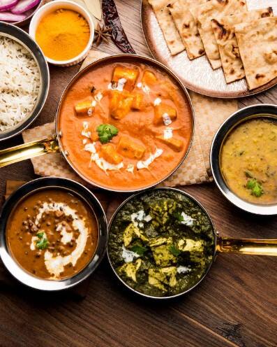 ਪੰਜਾਬ ਦੇ ਇਨ੍ਹਾਂ ਸੁਪਰ ਹਿੱਟ ਭੋਜਨ ਦੇ ਲਈ ਦੂਰੋ-ਦੂਰੋ ਆਉਂਦੇ ਲੋਕ, ਜਾਣੋ ਇਨ੍ਹਾਂ ਰੰਗੀਲੇ ਫੂਡਸ ਦੇ ਜਾਦੂ...