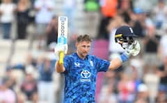 2025 में वनडे इंटरनेशनल में सबसे ज्यादा रन बनाने वाले 8 बल्लेबाज, लिस्ट में सिर्फ एक भारतीय शामिल