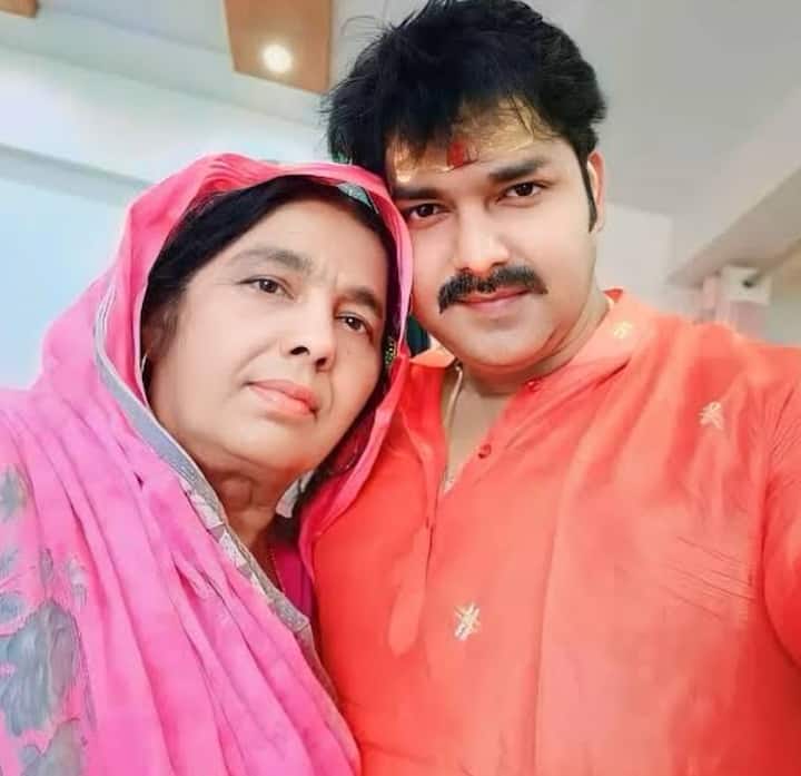 पवन सिंह की पढ़ाई की बात करें तो उन्होंने लोकसभा चुनाव 2020 में दिए हलफनामे में बताया था कि उन्होंने साल 2004 में भोजपुर के आदर्श जनता प्राथमिक संस्कृत विद्यालय 10वीं पास की थी.