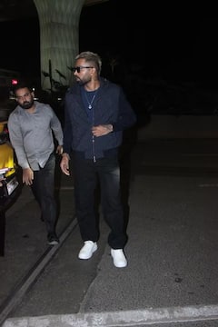 કન્ફોર્મઃ એક્ટ્રેસ માહિરા શર્માને ડેટ કરી રહ્યો છે હાર્દિક પંડ્યા, એરપોર્ટ પર જોવા મળ્યો ખુલ્લમ ખુલ્લા કપલ લૂક