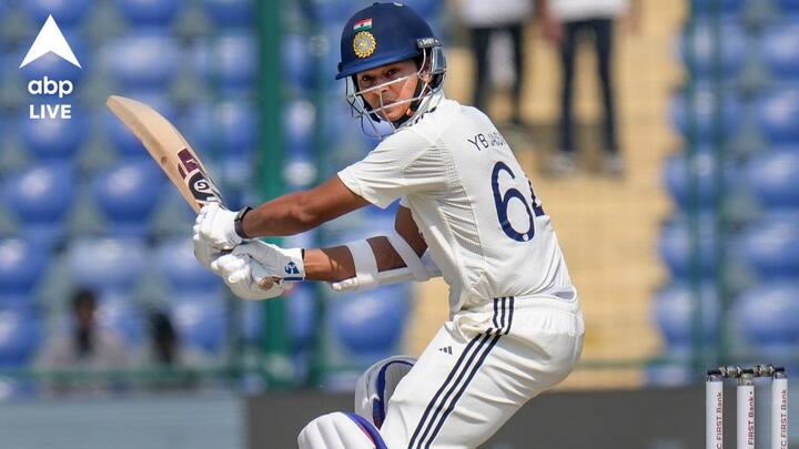 যশস্বী এদিন রেকর্ডবুকেও জায়গা করে নিলেন। কিংবদন্তি স্যর ডন ব্র্যাডম্যান, সচিন তেন্ডুলকর, স্যর গ্যারি সোবার্সদের সঙ্গে।