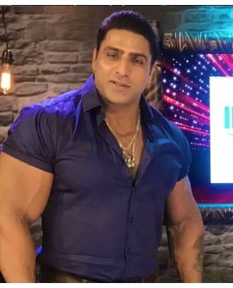 ਉਨ੍ਹਾਂ ਦੇ ਦੇਹਾਂਤ ਤੋਂ ਬਾਅਦ ਹੀ ਮਸ਼ਹੂਰ ਅਦਾਕਾਰ ਅਤੇ ਬਾਡੀ ਬਿਲਡਰ ਵਰਿੰਦਰ ਘੁੰਮਣ ਦਾ ਵੀ ਦੇਹਾਂਤ ਹੋ ਗਿਆ। ਉਨ੍ਹਾਂ ਨੂੰ ਆਪ੍ਰੇਸ਼ਨ ਤੋਂ ਪਹਿਲਾਂ ਦੋ ਵਾਰ ਹਾਰਟ ਅਟੈਕ ਆਉਣ ਤੋਂ ਬਾਅਦ ਉਨ੍ਹਾਂ ਦੀ ਮੌਤ ਹੋ ਗਈ।