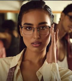 माहिका शर्मा की 10 खूबसूरत तस्वीरें, क्रिकेटर हार्दिक पांड्या को कर रही हैं डेट