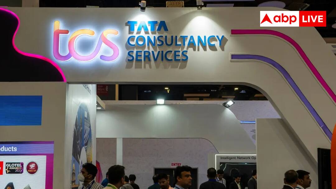 Explained: TCS की नौकरी 'सरकारी' नहीं रही! 20 हजार कर्मचारियों की छंटनी का सच क्या, कैसे AI छीन रहा नौकरियां? Explained TCS jobs are no longer government What's the truth behind the 20 Thousand employee layoffs and How is AI taking away jobs Explained: TCS की नौकरी 'सरकारी' नहीं रही! 20 हजार कर्मचारियों की छंटनी का सच क्या, कैसे AI छीन रहा नौकरियां?