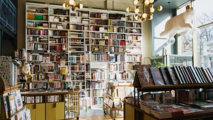 You can start a small retail store or e-commerce selling business. You can earn profit by buying products according to local market demand or by selling them online. Fast moving consumer goods, mobile accessories or household essentials are good options.