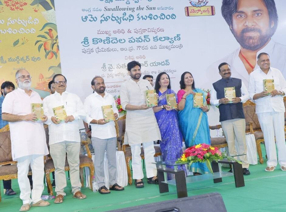 Pawan Kalyan: నేను లెఫ్టిస్టూ కాదు.. రైటిస్టూ కాదు.. పుట్టుకతోనే దేశభక్తి రావాలి- పవన్ కళ్యాణ్ ఆసక్తికర వ్యాఖ్యలు