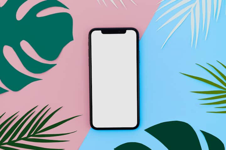 The phone's battery may swell or the device may suddenly turn off if he is heating for a long time. So do not take it lightly and show the test at the service center if needed.