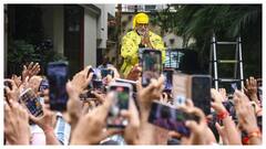 Fans Turn Juhu into A Sea Of Love And Posters As Amitabh Bachchan Celebrates 83rd Birthday