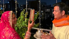 In Pics: बीजेपी सांसद रवि किशन ने पत्नी के साथ इस अंदाज में मनाया करवा चौथ, सामने आईं तस्वीरें