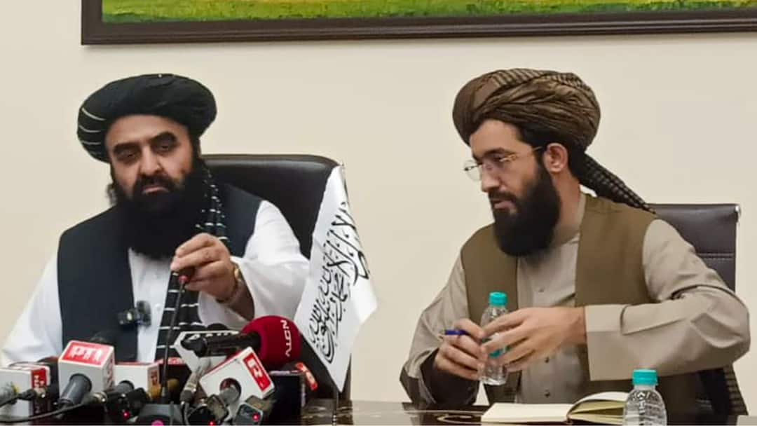 Taliban Warns Pakistan: இந்திய மண்ணிலிருந்து பாகிஸ்தானுக்கு எச்சரிக்கை; தாலிபான் வெளியுறவு அமைச்சரின் மெசேஜ் என்ன.?