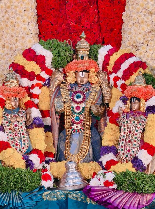 Vadapalli Venkateswara Swamy: అంగరంగ వైభవంగా వాడపల్లి వెంకటేశ్వరస్వామి బ్రహ్మోత్సవం.. పోటెత్తుతోన్న భక్తులు