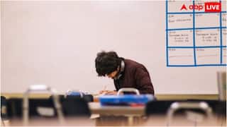 ਪੰਜਾਬ ਯੂਨੀਵਰਸਿਟੀ ਦੀ ਪ੍ਰੀਖਿਆ 'ਚ ਵੱਡੀ ਲਾਪਰਵਾਹੀ, ਵਿਦਿਆਰਥੀ ਪੇਪਰ ਸ਼ੁਰੂ ਕਰਨ ਲੱਗੇ ਤਾਂ ਉੱਡ ਗਏ ਹੋਸ਼