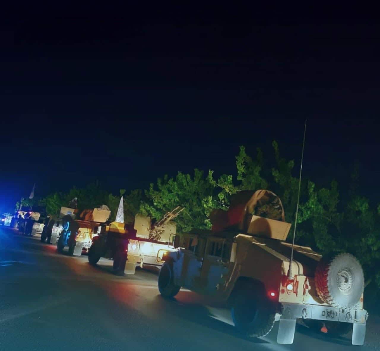 पाकिस्तान-अफगानिस्तान बॉर्डर पर भीषण झड़प, PAK आर्मी के 12 जवान मारे गए; तालिबान ने कई चौकियों पर भी किया कब्जा