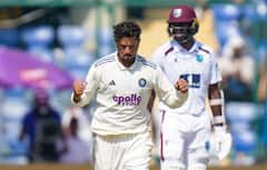 Kuldeep Yadav : कुलदीप यादवचा ‘पंजा’! टेस्ट क्रिकेटमध्ये 'अशी' कामगिरी करणारा जगातील पहिला फिरकी गोलंदाज