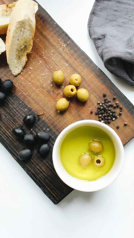 ஆலிவ் எண்ணெய் தலை முடிக்கு நல்லதா?