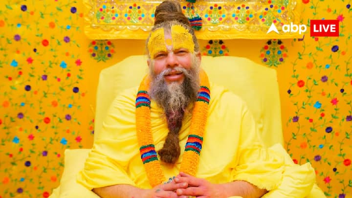 वृंदानवन संत श्री प्रेमानंद महाराज जिनकी वाणी से निकले प्रत्येक शब्द लाखों लोगों का मार्ग दर्शन करते हैं. कुछ समय पहले एक भक्त ने महाराज जी से सवाल करते हुए पूछा कि, हनुमान जी के दर्शन कैसे प्राप्त करें?