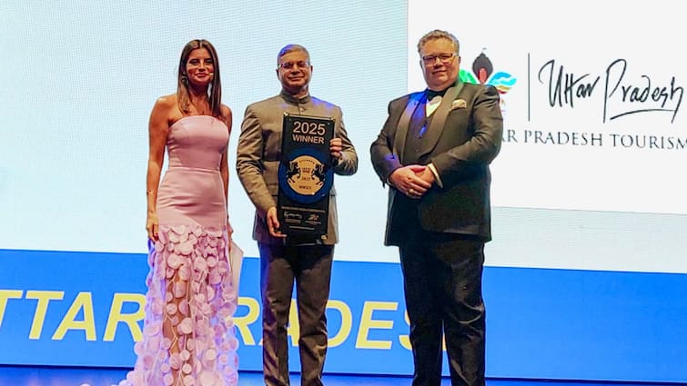 <div>UP Awarded Best Spiritual Tourism Destination In Portugal, Minister Calls It 'Reflection Of Unmatched Heritage'</div>