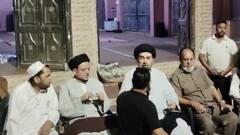 लखनऊ: शिया धर्मगुरु कल्बे जव्वाद की गाड़ी पर हमला, धरने पर बैठे मौलाना