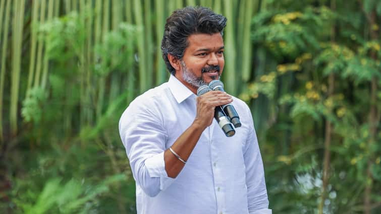 <div>Karur Stampede: ‘DMK Fabricating Charges,’ TVK Member Alleges 'Conspiracy' After SC Orders CBI Probe</div>