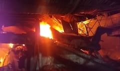 शहापूरमध्ये प्लास्टिक कंपनीला भीषण आग, 10 तास झाले तरी आगीवर नियंत्रण नाही