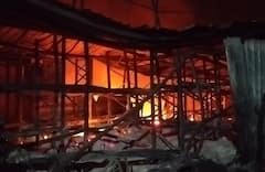 शहापूरमध्ये प्लास्टिक कंपनीला भीषण आग, 10 तास झाले तरी आगीवर नियंत्रण नाही