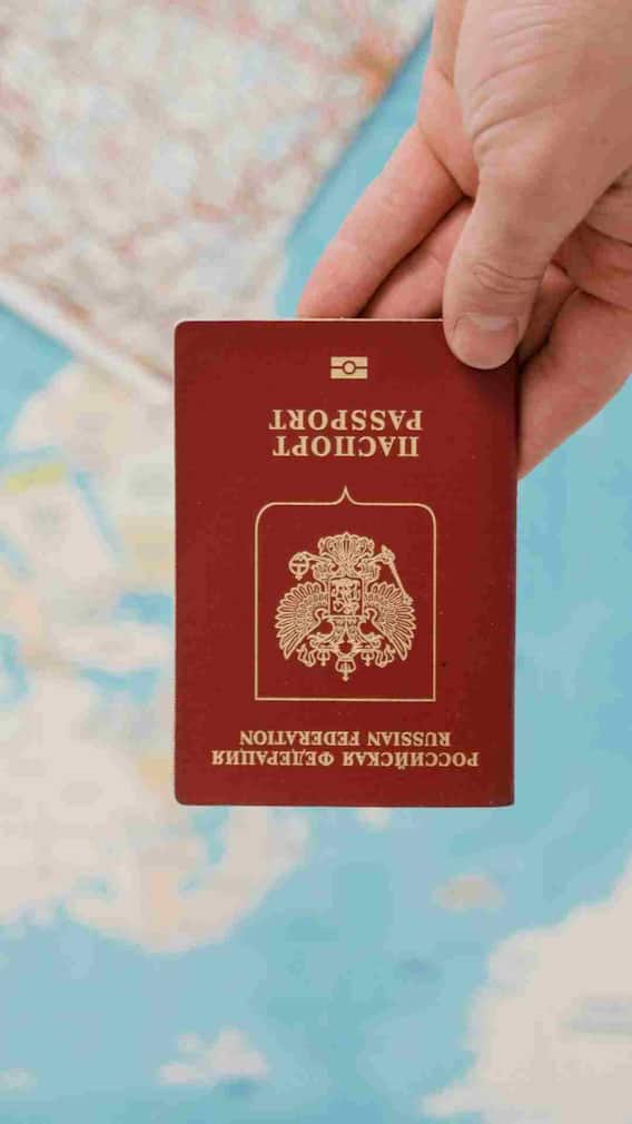 दुनिया में किस देश का पासपोर्ट है सबसे मजबूत
