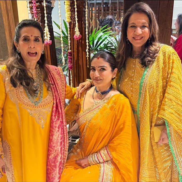 Spilling her festive mood, the 'Shool' actress penned on the photo-sharing app,