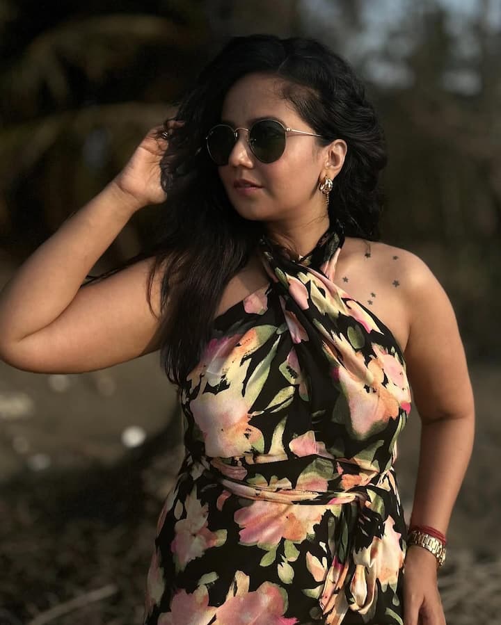 रूपल त्यागी ने कहा कि उन्हें नई-नई जगहों पर जाना और वहां के कल्चर को एक्सप्लोर करना बहुत ही ज्यादा पसंद है.