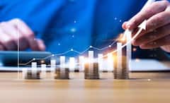 કરોડપતિ બનવા માટે તમારે SIP માં બસ આટલી રકમનું કરવું પડશે રોકાણ, જાણો કેલક્યુલેશન 