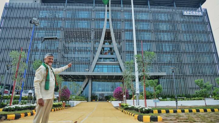 Chandrababu News | రాజధాని అమరావతిలో శాశ్వత భవనం సీఆర్‌డీఏ ఆఫీసును సీఎం చంద్రబాబు ప్రారంభించారు. గ్రాఫిక్స్‌ అనే విమర్శలను తిప్పికొడుతూ తన విజన్ ను నిజం చేసి చూపించారు.