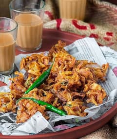 Street Food Fact : रस्त्यावर तळलेले पदार्थ खाताय? तर सावध व्हा तुमच्या जीवाला धोका आहे!