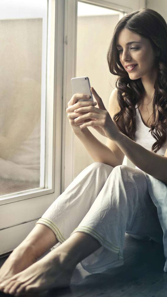 स्मार्टफोनच्या स्क्रीनमुळे किती आजार होऊ शकतात?