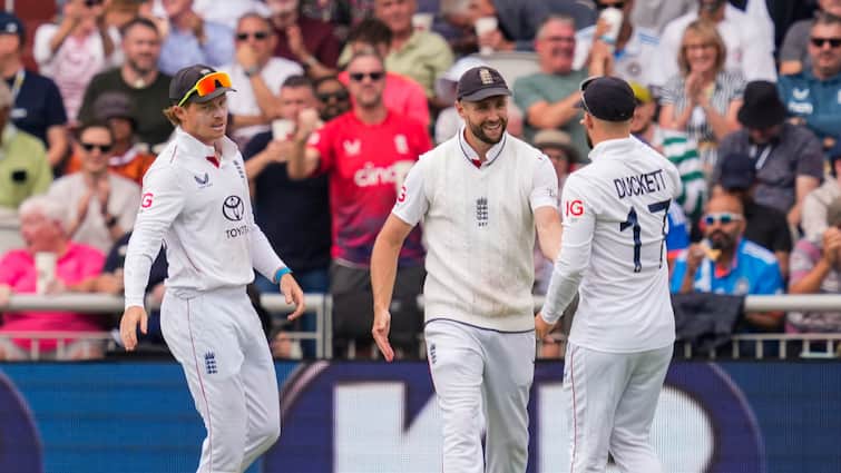 WATCH: Chris Woakes Gets Emotional Over England Teammates’ Farewell Messages