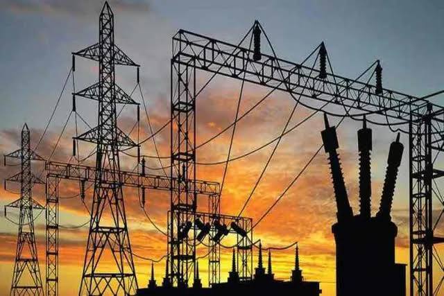 Chennai Power Cut: சென்னையில் நாளை ( 15.10.25 ) மின் தடை ! உங்கள் பகுதி உள்ளதா ? செக் பண்ணுங்க