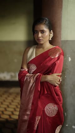 Special Feature : ऐश्वर्या राय सरकार, परंपरा आणि स्टाईल यांचा सुरेख संगम