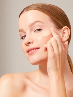 मेकअपशिवायही चमकदार चेहरा मिळवा, बीबी क्रीमचे फायदे जाणून घ्या!