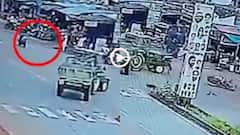 Video: Speed kills! ट्रैक्टर से टकराई तेज रफ्तार बाइक, टूट गई हड्डी पसली, वीडियो वायरल
