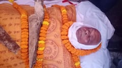 मेल्यानंतर आपलं अंत्यदर्शन घ्यायला किती लोक येतील? पठ्ठ्याने स्वतःची अंत्ययात्रा काढली, सत्य समजल्यावर लोकांनी...