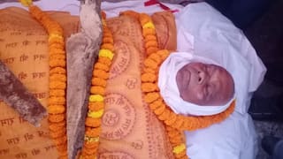 मेल्यानंतर आपलं अंत्यदर्शन घ्यायला किती लोक येतील? पठ्ठ्याने स्वतःची अंत्ययात्रा काढली, सत्य समजल्यावर लोकांनी...