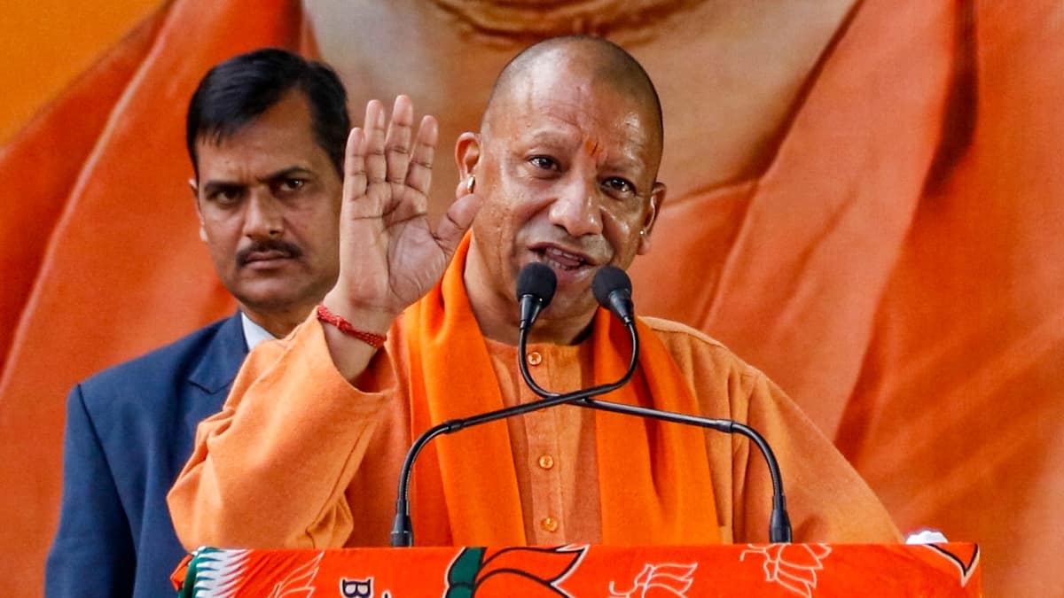 मुस्तफाबाद का नाम क्यों बदला? सीएम योगी आदित्यनाथ ने खुद बताई हैरान करने वाली वजह