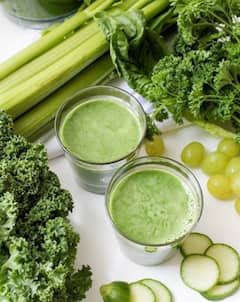 कच्च्या भाज्यांचे जूस आणि अन्न आरोग्यासाठी सुरक्षित की धोकादायक?