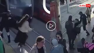 Video: पापा की परी का खेल खत्म था! नहीं खींचता गार्ड को ट्रेन से कुचल जाती लड़की, देखें वीडियो