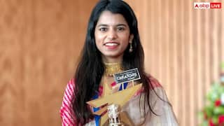 Maithili Thakur : āĻŦāĻŋāĻšāĻžāϰ āύāĻŋāϰā§āĻŦāĻžāĻāύ⧠āĻŦāĻŋāĻā§āĻĒāĻŋāϰ āĻĒā§āϰāĻžāϰā§āĻĨā§ āĻŽā§āĻĨāĻŋāϞ⧠āĻ āĻžāĻā§āϰ, āĻāĻ āĻā§āύā§āĻĻā§āϰ āĻĨā§āĻā§ āĻāϰāĻŦā§āύ āĻĒā§āϰāϤāĻŋāĻĻā§āĻŦāύā§āĻĻā§āĻŦāĻŋāϤāĻž